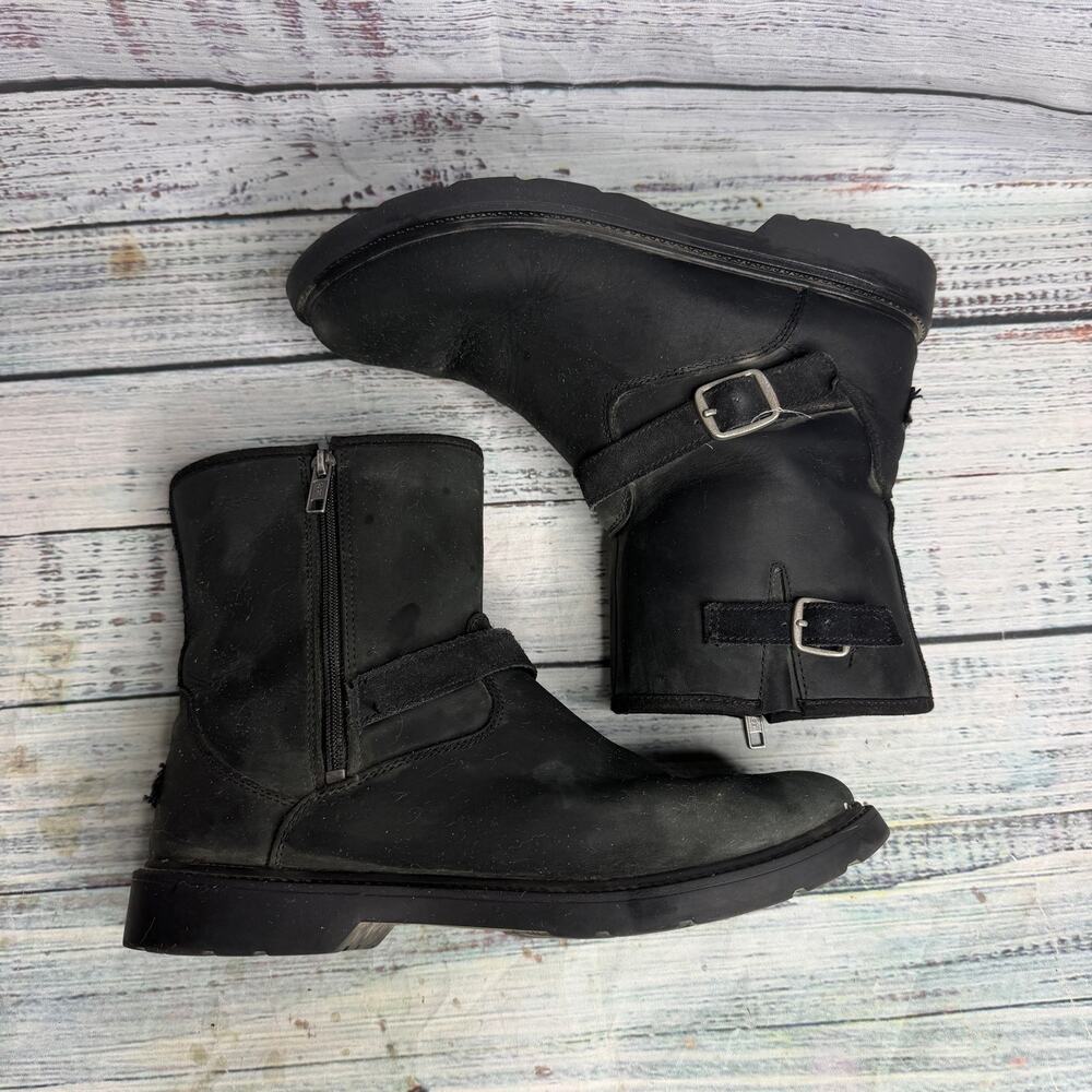 UGG Black Leather Moto Biker Boots Women’s Size 8 Buckle Zip Engineer